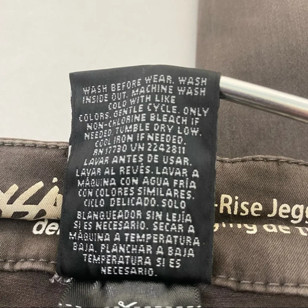 Massimo Mid-Rise Denim Jeggings w/Bottom Zippers - Picture 6 of 9